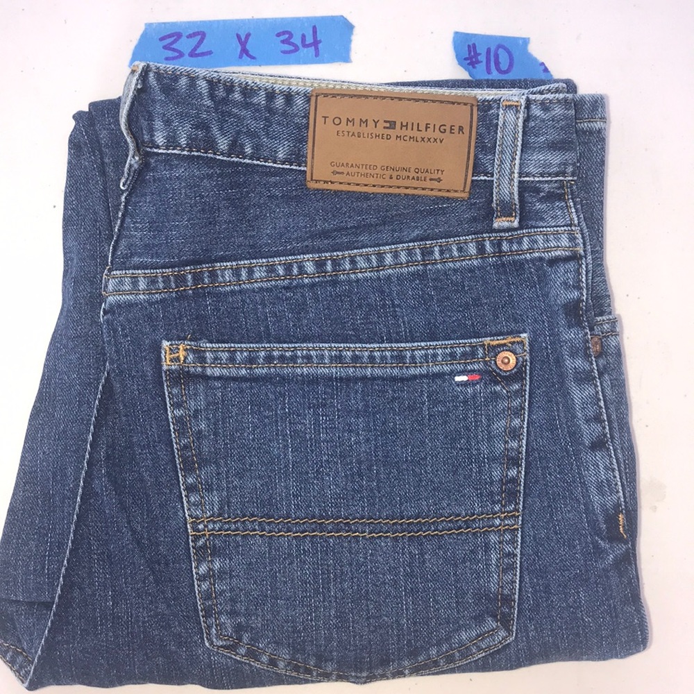 TOMMY JEANS MEDIUM WASH RELAXED FIT JEAN (#10)
